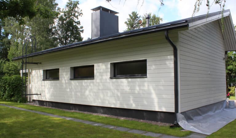 Talon ulkoverhousremontti.